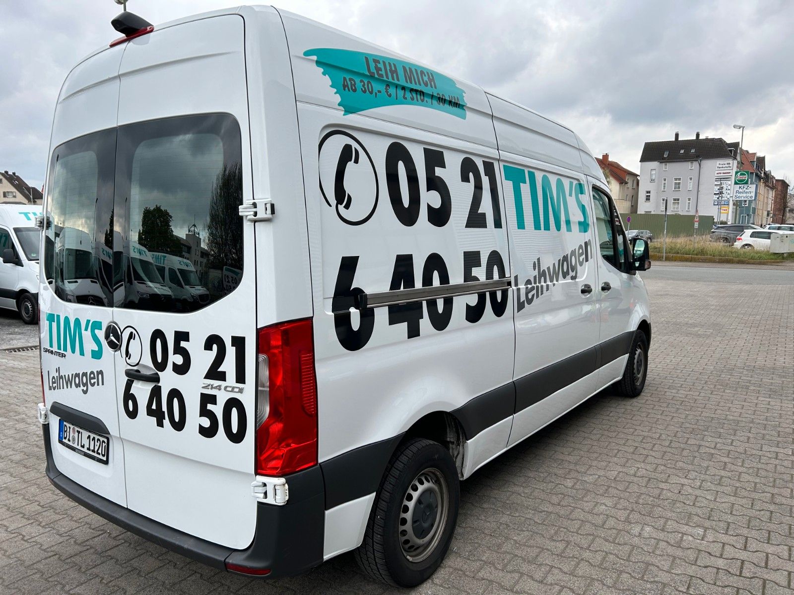 Fahrzeugabbildung Mercedes-Benz Sprinter III 214 CDI  MR Navi