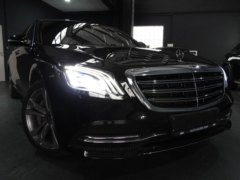 Mercedes-Benz S 560