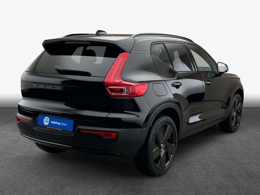 Volvo XC40 B3 B DKG Plus Black Edition