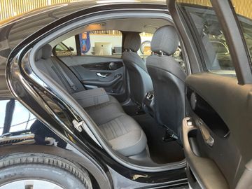 Mercedes-Benz C 220 d 4Matic *1.HAND*19%MW*NAVI*KLIMA*PDC*TEMP