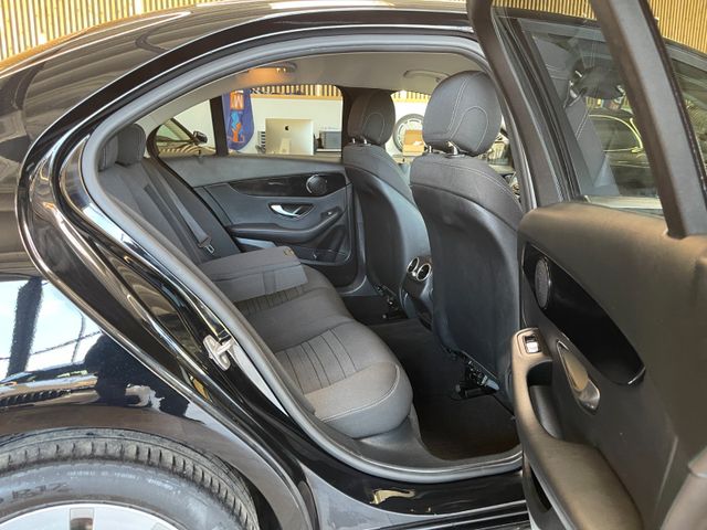 Mercedes-Benz C 220 d 4Matic *1.HAND*19%MW*NAVI*KLIMA*PDC*TEMP