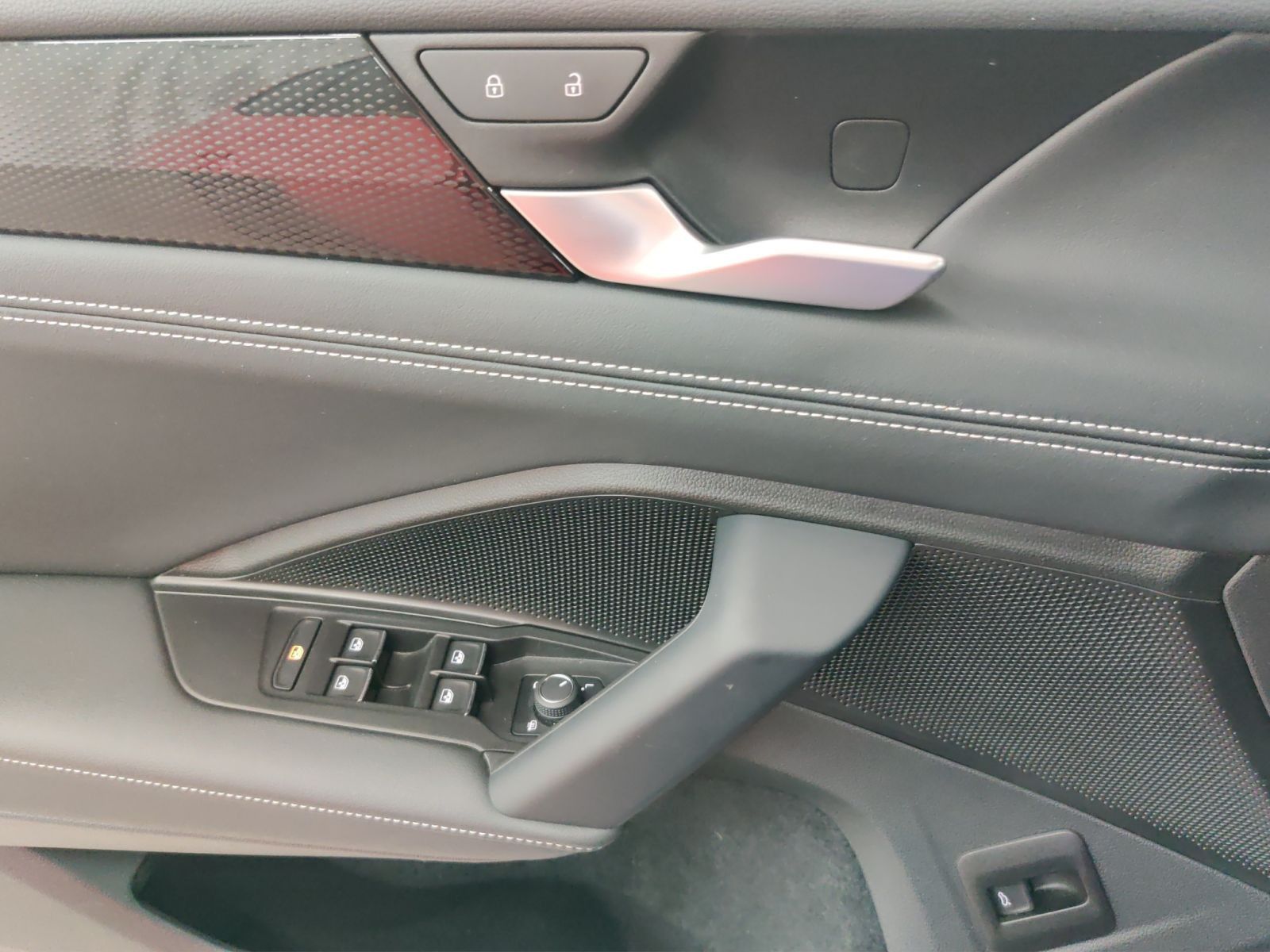 Volkswagen Tiguan - Bild 10