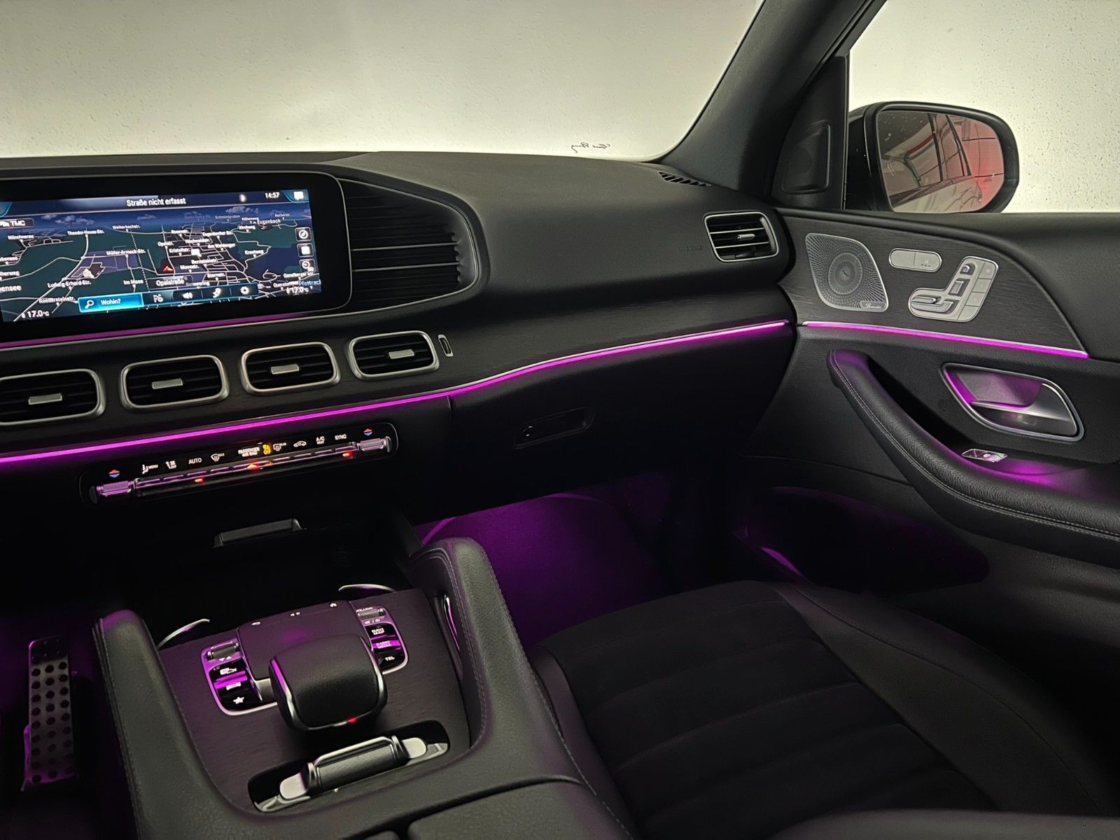 Fahrzeugabbildung Mercedes-Benz GLE 350 d 4Matic AMG-LINE/DISTRONIC/AIR/7-SITZER