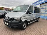 Volkswagen Crafter Kasten Kasten 35 mittellang FWD - Volkswagen Crafter mit Diesel-Antrieb: Kleinbus, 9 Sitzer