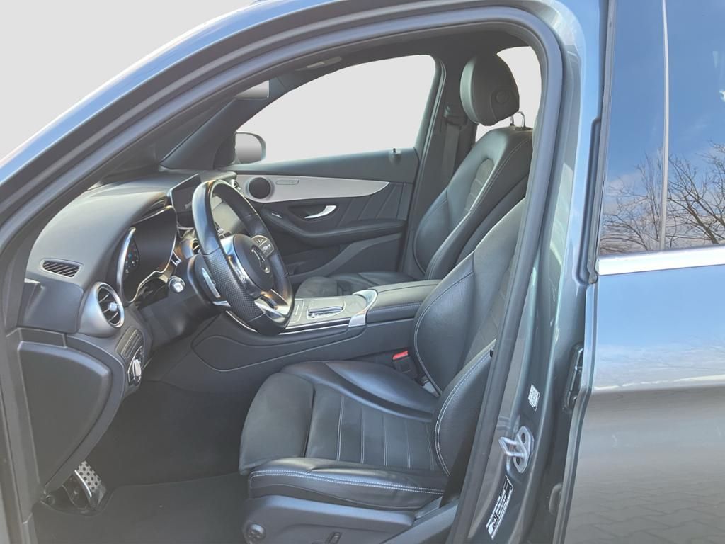 Fahrzeugabbildung Mercedes-Benz GLC 300 de 4M OFFROAD-EXT*LED*DISTR*DAB*RFK*