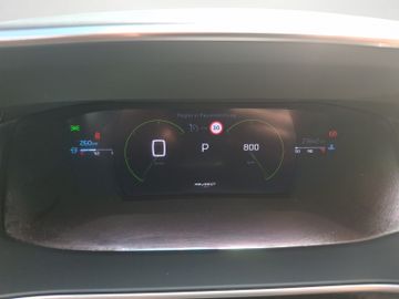 Peugeot 2008 - 9