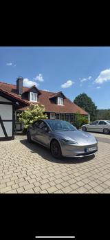 Tesla Model 3 Allradantrieb mit Dualmotor Long Ran... - Tesla Gebrauchtwagen von 2025