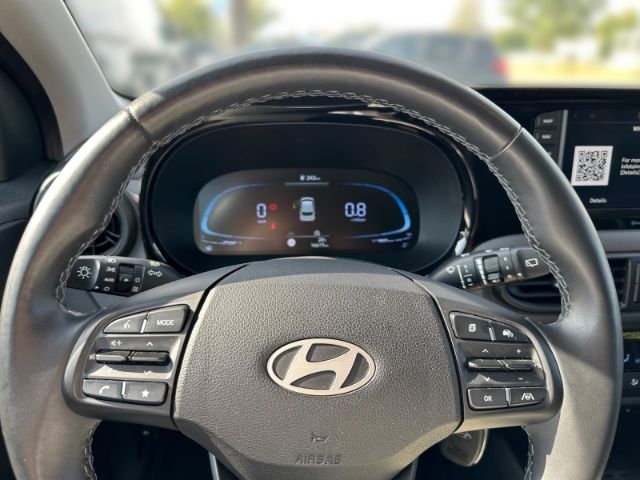 Fahrzeugabbildung Hyundai i10 Trend Navi Apple CarPlay Android Auto Klimaa