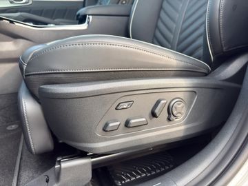 Kia Sorento 2.2 CRDI AWD Platinum GD AHK NAV 7 Sitze