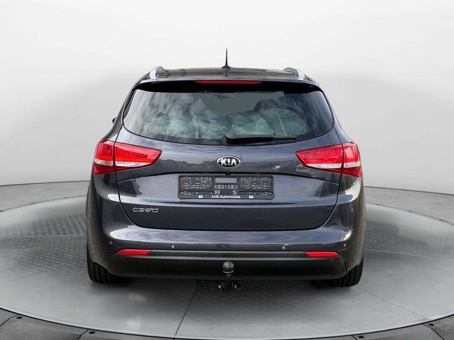 Kia cee'd 1.6 GDI Platinum Xenon Schiebed. Leder Kam