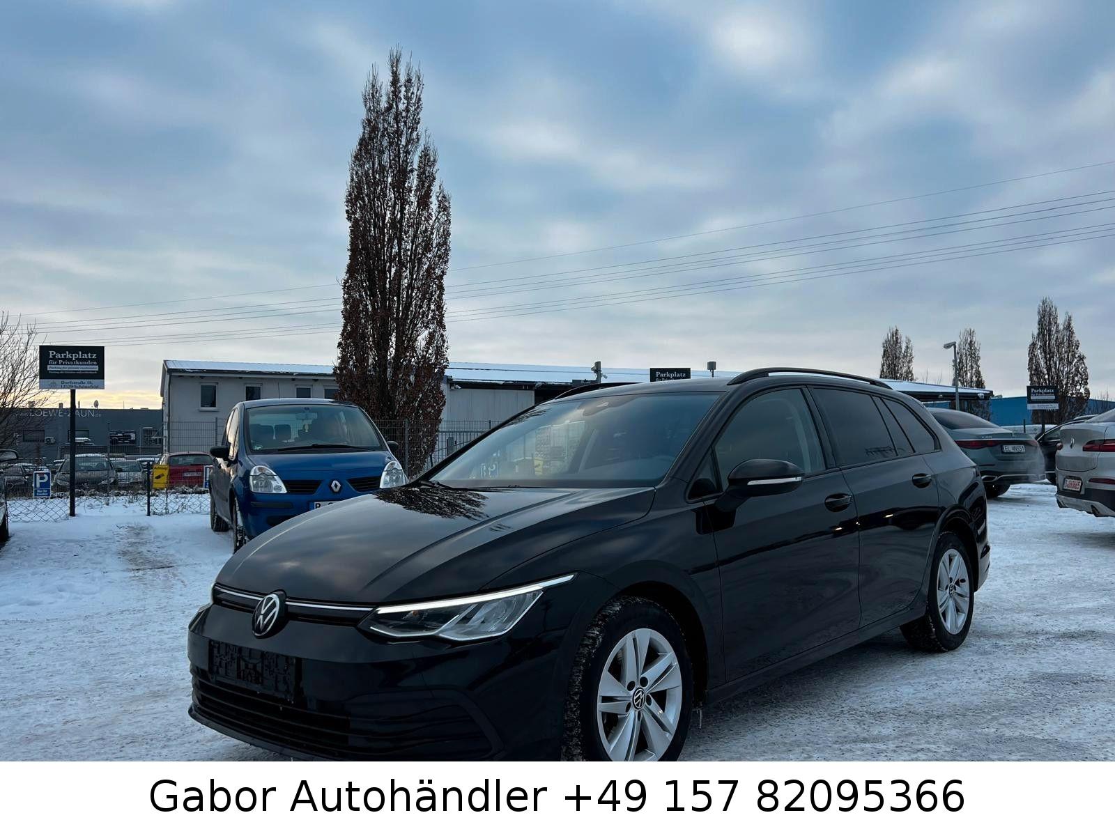 Volkswagen Golf VIII Variant Life