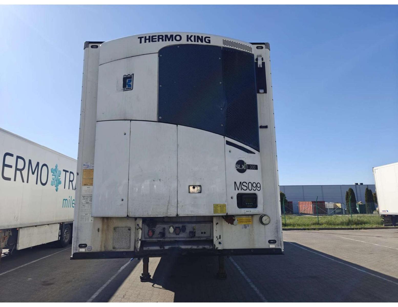 Schmitz Cargobull SKO Double Deck FP 60 ThermoKing SLXi 300