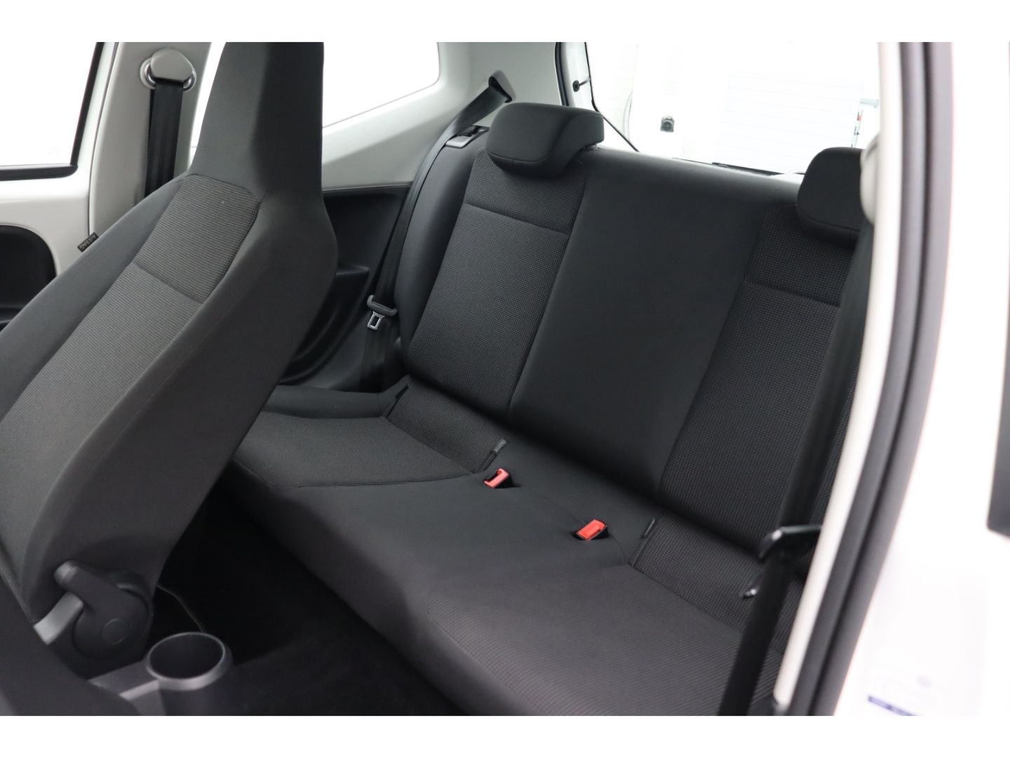 Fahrzeugabbildung Volkswagen up! 1.0 take Klima Cool & Sound Paket