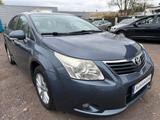 Toyota Avensis Kombi Edition - Toyota Avensis mit Benzin-Antrieb: Kombi, Automatik