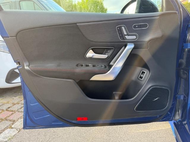 Mercedes-Benz A 250 e AMG Line Premium+ Night Fahrassistenz