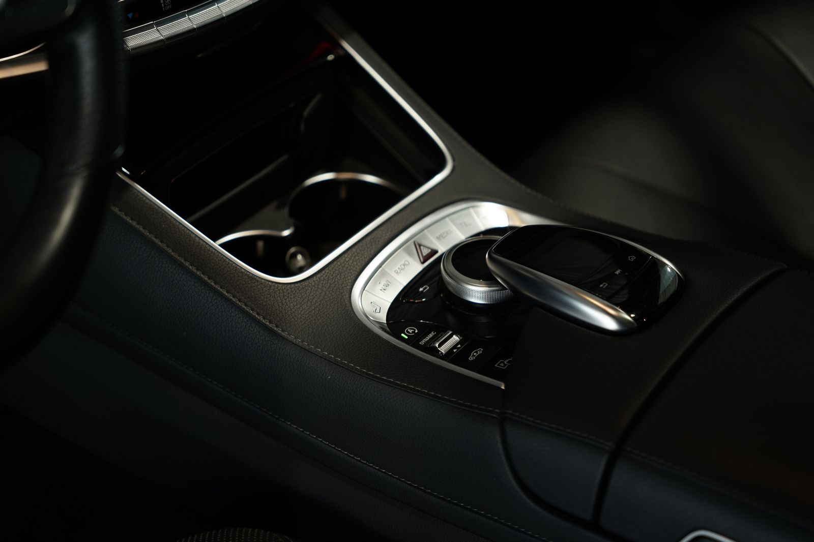Mercedes Benz S 560