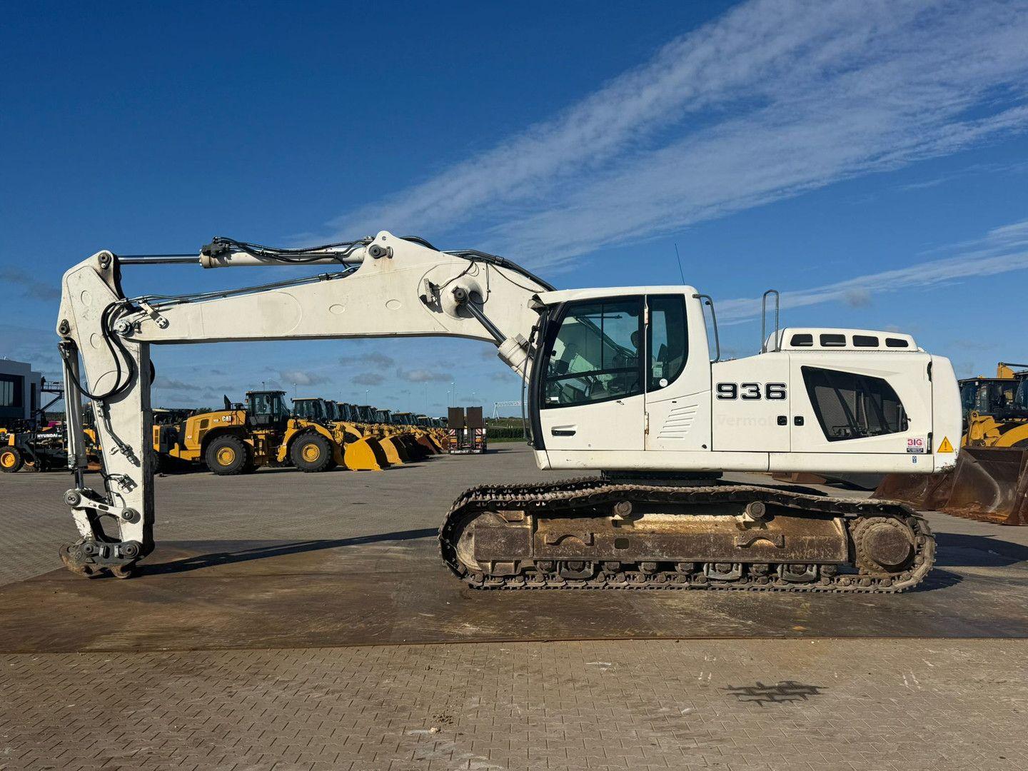 Liebherr R936 LC