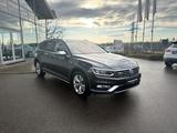 Volkswagen Passat Alltrack 4Motion 2.0 TSI BMT+AHK+KAMERA - graue Volkswagen Passat Alltrack