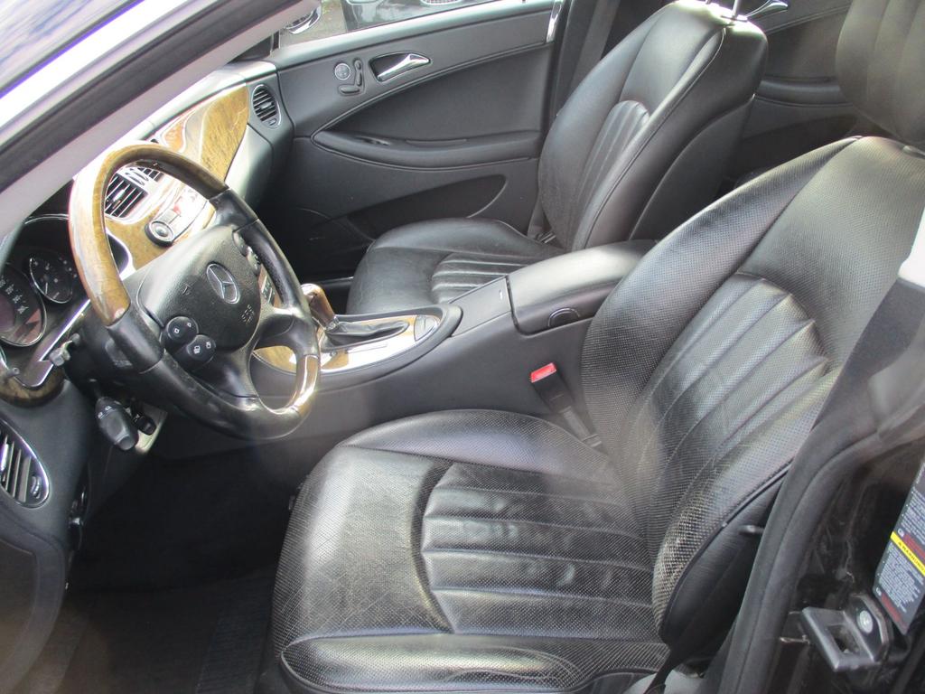 Mercedes-Benz CLS 320