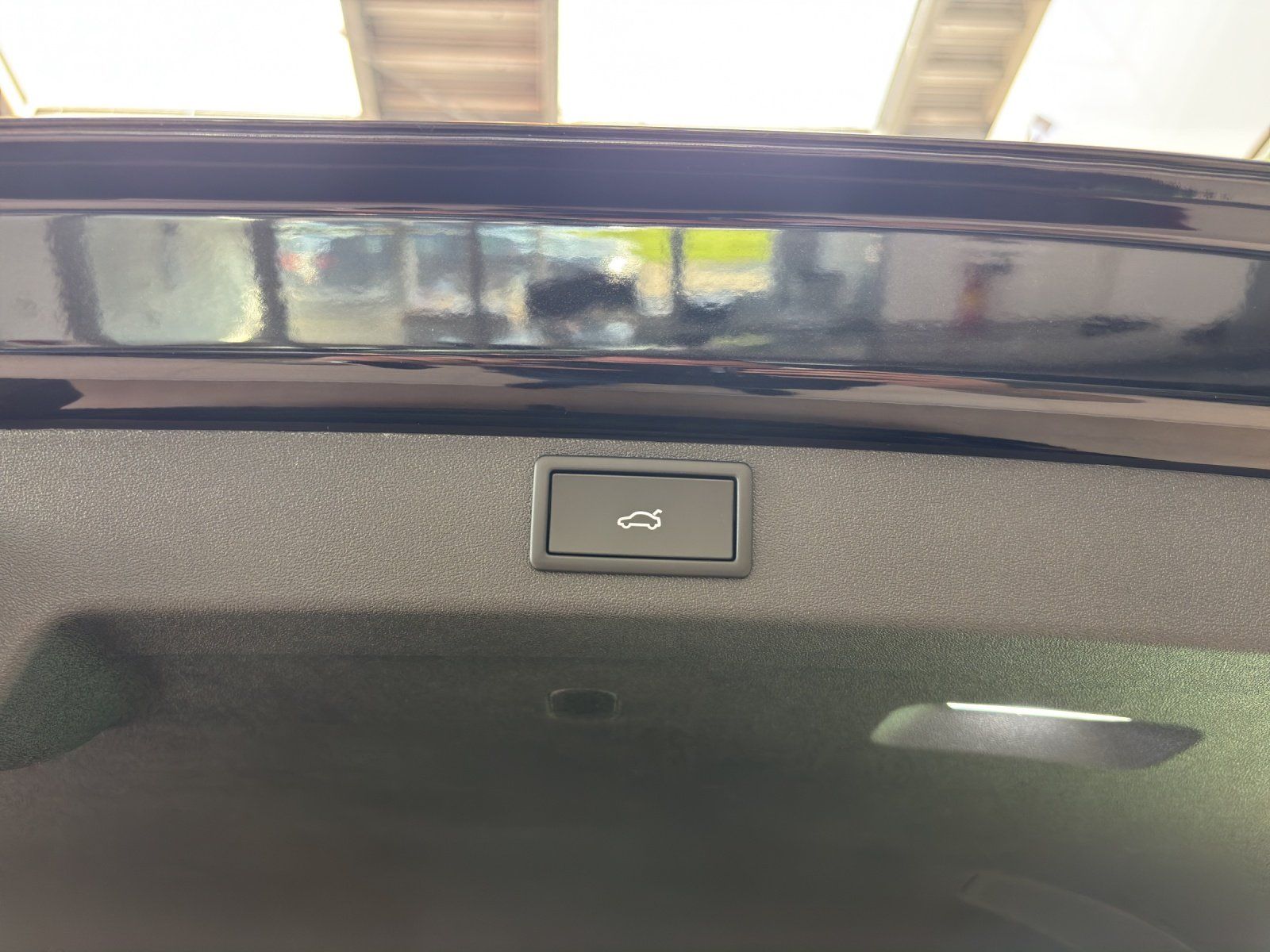 Fahrzeugabbildung SKODA Enyaq 85 MAXX/PANO/AHK/HUD/ACC/360/CANTON