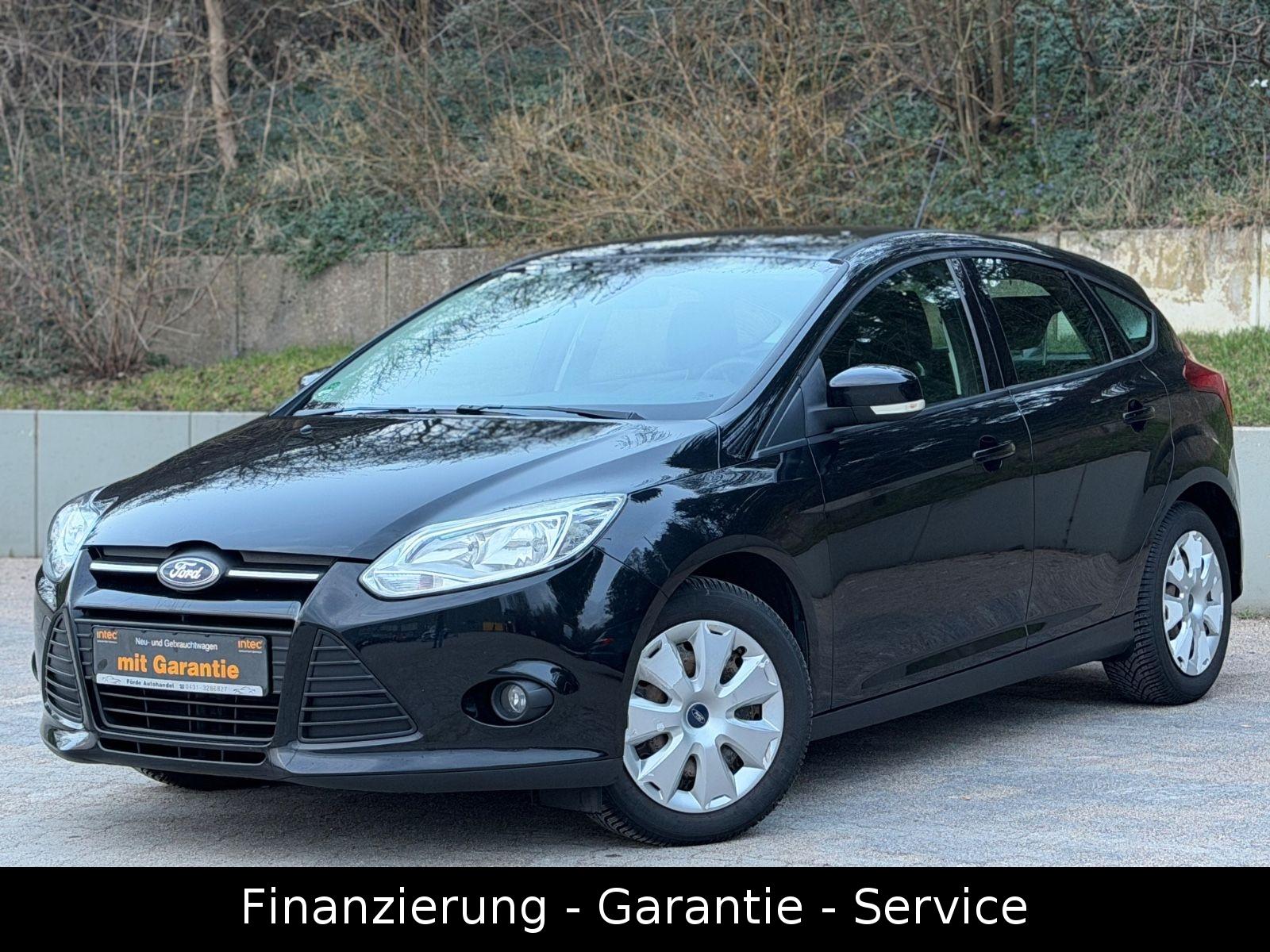 Ford Focus 1.6/2 HAND/TÜV NEU/SPUR/TOT WINKEL/SHZ/AC