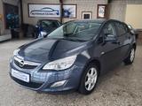 Opel Astra J Lim. 5-trg, TÜV, Service Neu, Scheckheft