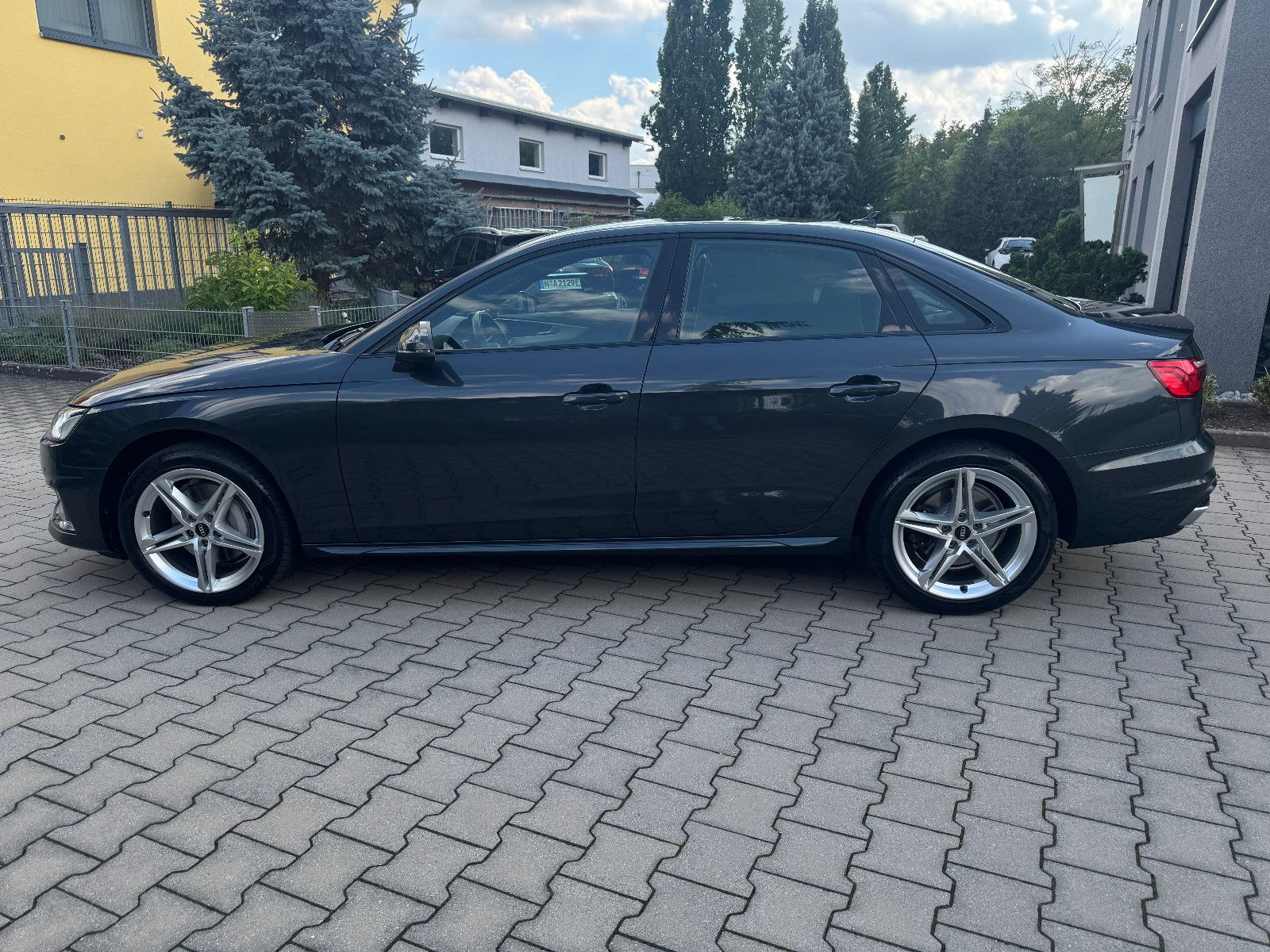 Fahrzeugbild 8
