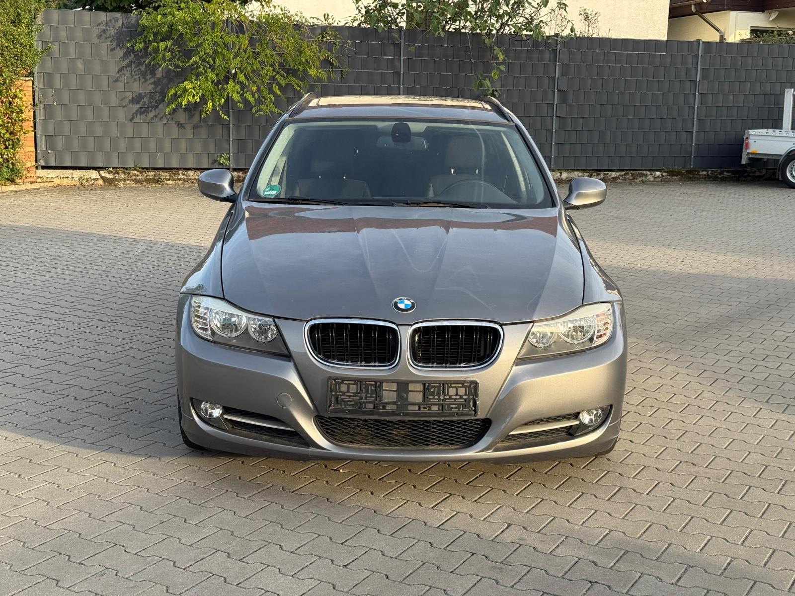 BMW 318 i Touring*AUTOMATIK*