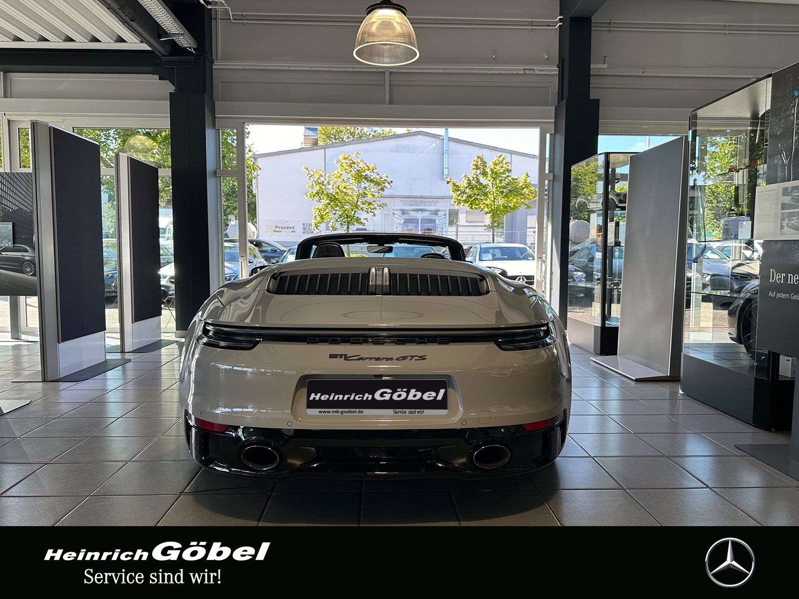Fahrzeugabbildung Porsche 911 Carrera GTS Liftsystem, Hinterachslenkung