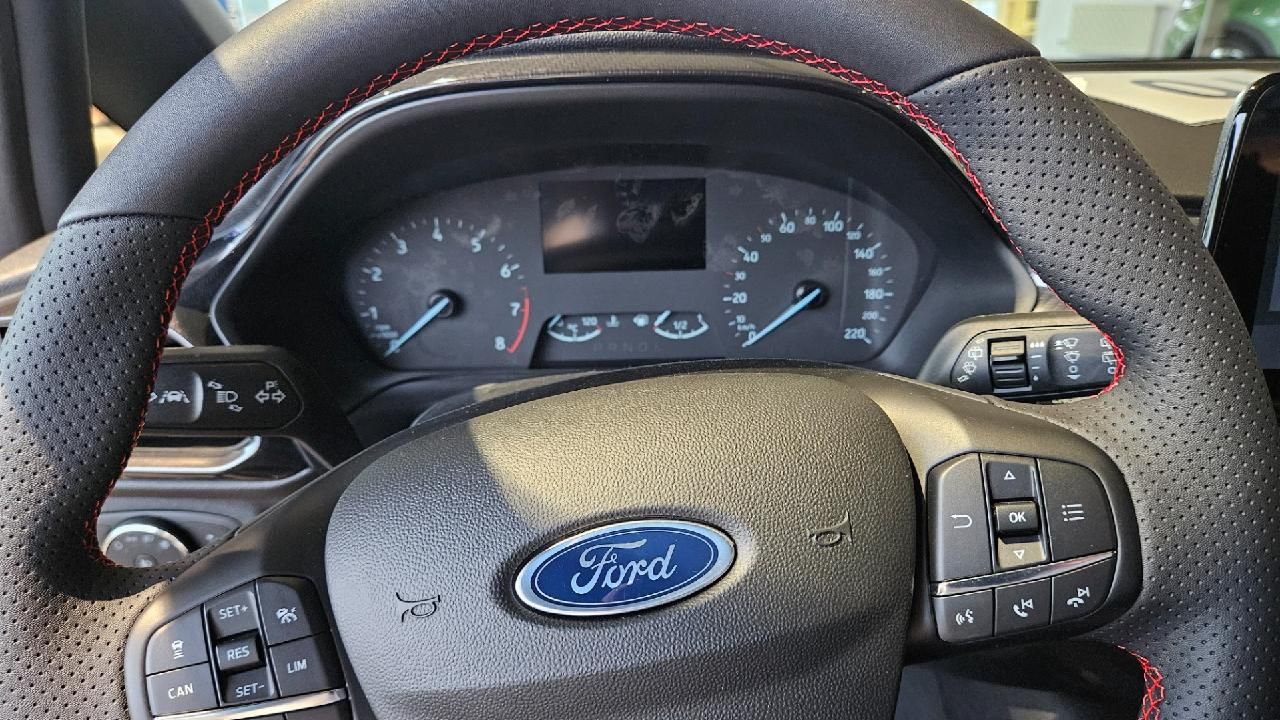 Fahrzeugabbildung Ford Fiesta ST-Line
