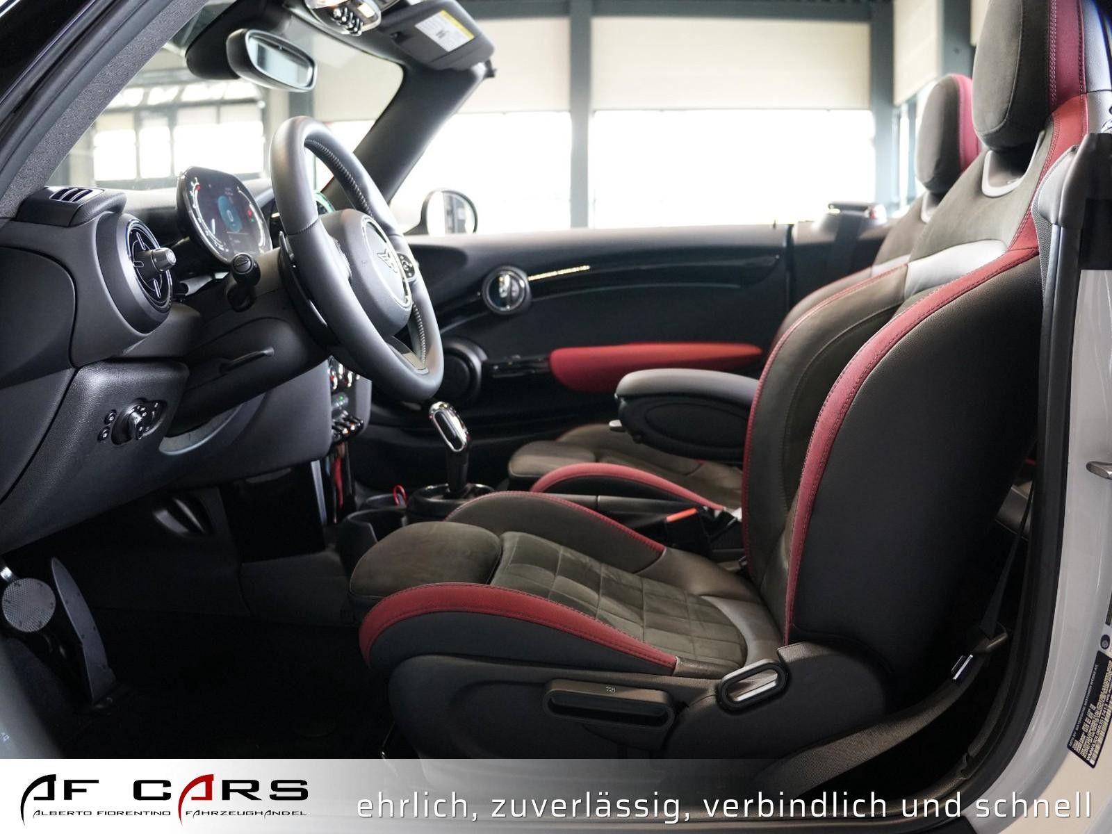MINI Cooper S Cabrio JCW Trim LED ACC Navi Kamera 