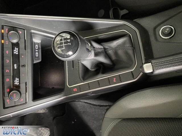 Polo 1.0 TSI Highline NAVI KLIMA PDC LED