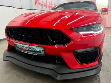 Ford Mustang - 4