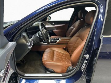 BMW 740 - 11