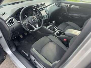 Nissan Qashqai 1.3 DIG-T N-Connecta 140PS NAVI