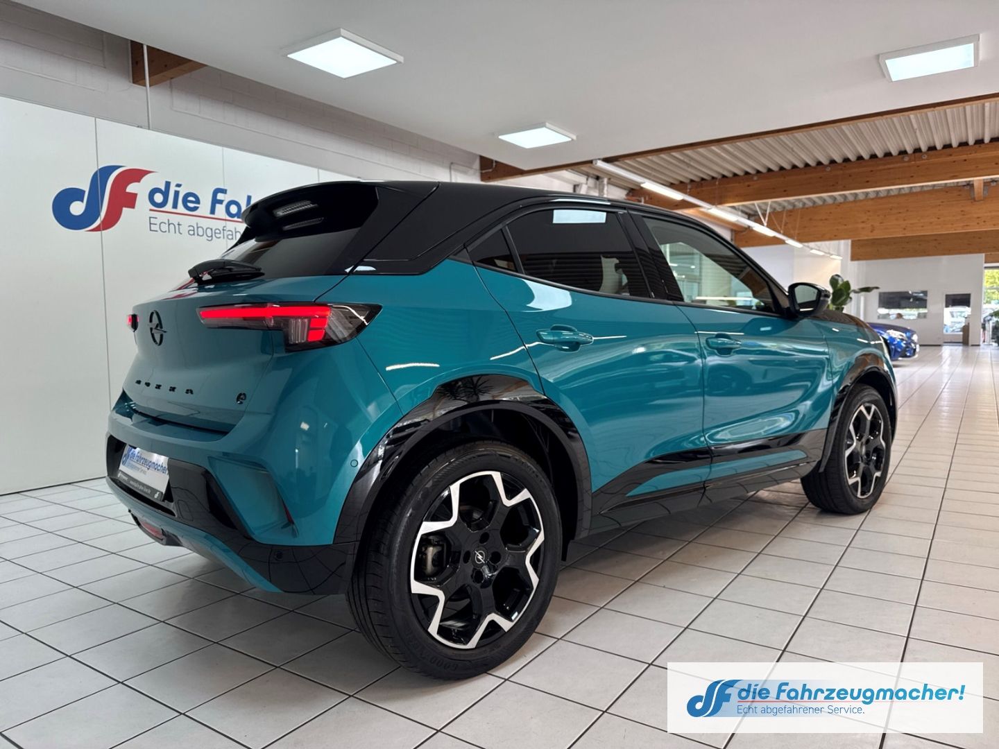 Fahrzeugabbildung Opel Mokka e GS Navi 54kWh Digitales Cockpit LED Ble