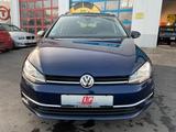 Volkswagen Golf VII 1.6 TDI DSG IQ.DRIVE Navi ACC SHZ Klima - scheckheftgepflegte VW Golf