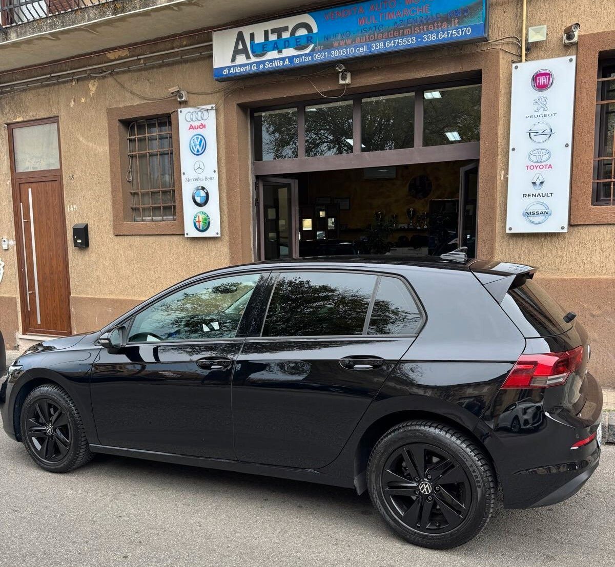Volkswagen Golf 2.0 TDI 150 CV DSG SCR Life imagem 3