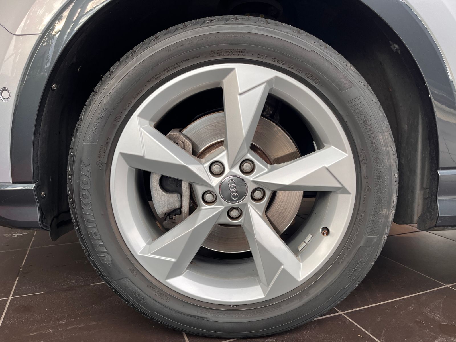 Fahrzeugabbildung Audi Q3 40 TFSI quattro advanced LED NAVI ALU