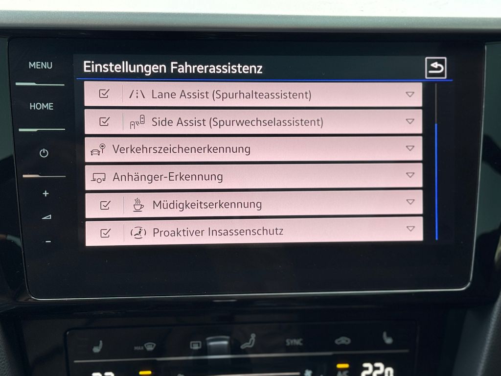 VW Arteon 2.0 TDI SB R-Line 4M*PANO*360*ACC*DCC* VW Arteon 2.0 TDI SB R-Line 4M*PANO*360*ACC*DCC*