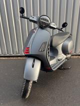 Vespa GTS 300 SuperSport 13" Akrapovic Rizoma - VESPA GTS SUPER 300
