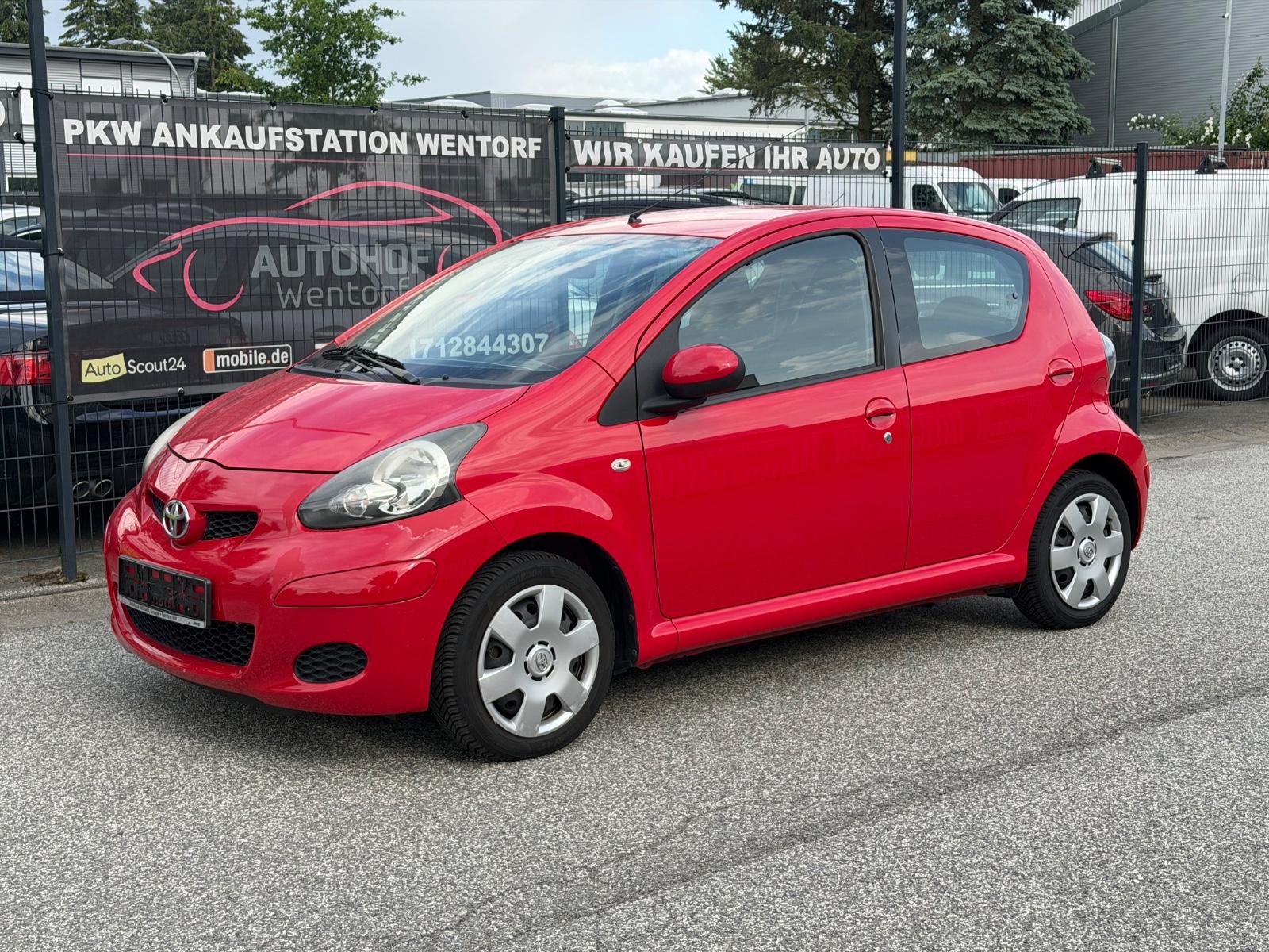 Toyota Aygo 1,0 VVT-i CoolRed