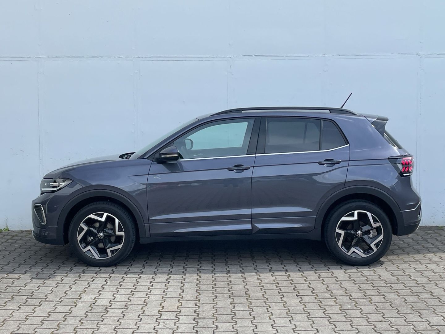 T-Cross 1.5 TSI DSG R-Line AHK/Kamera/Navi/App-C