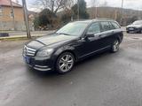 Mercedes-Benz T-Modell C 200 T CDI BlueEfficiency Pano Xenon - Mercedes-Benz C 200: Cdi Blueefficiency