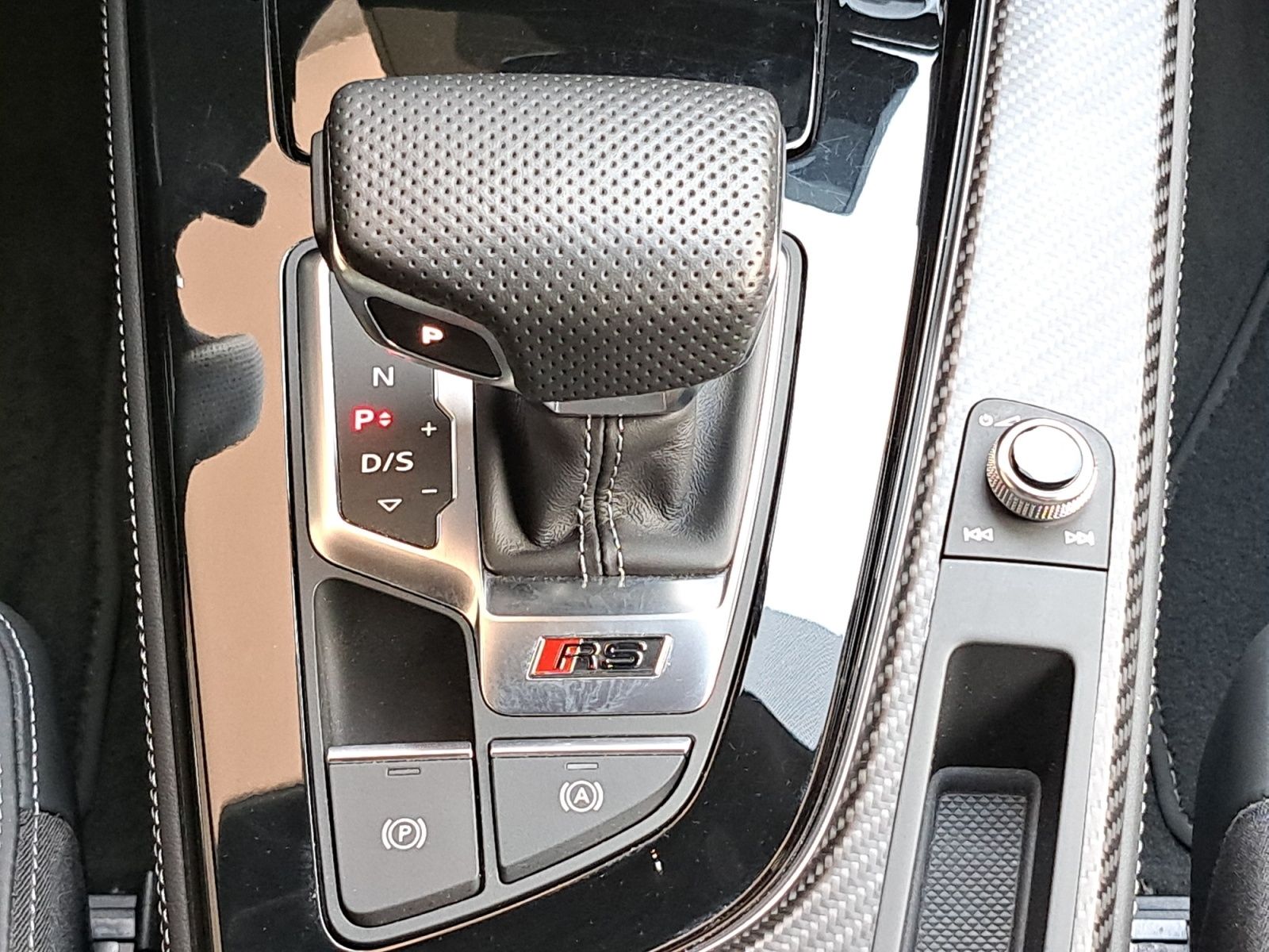 Audi RS4 - Bild 23