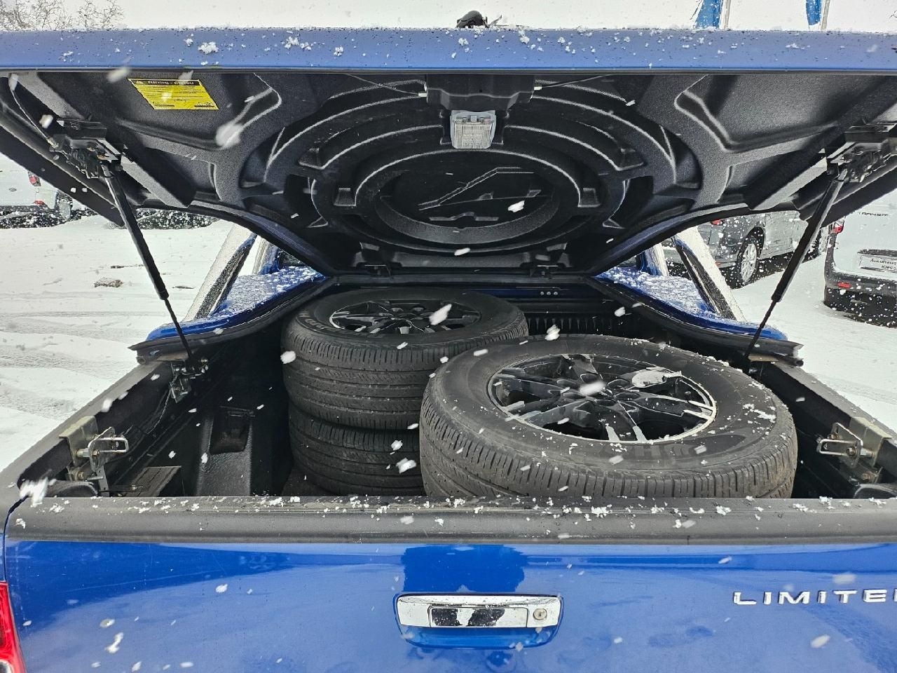 Fahrzeugabbildung Ford Ranger Limited Doppelkabine 4x4 Kommissionsg.