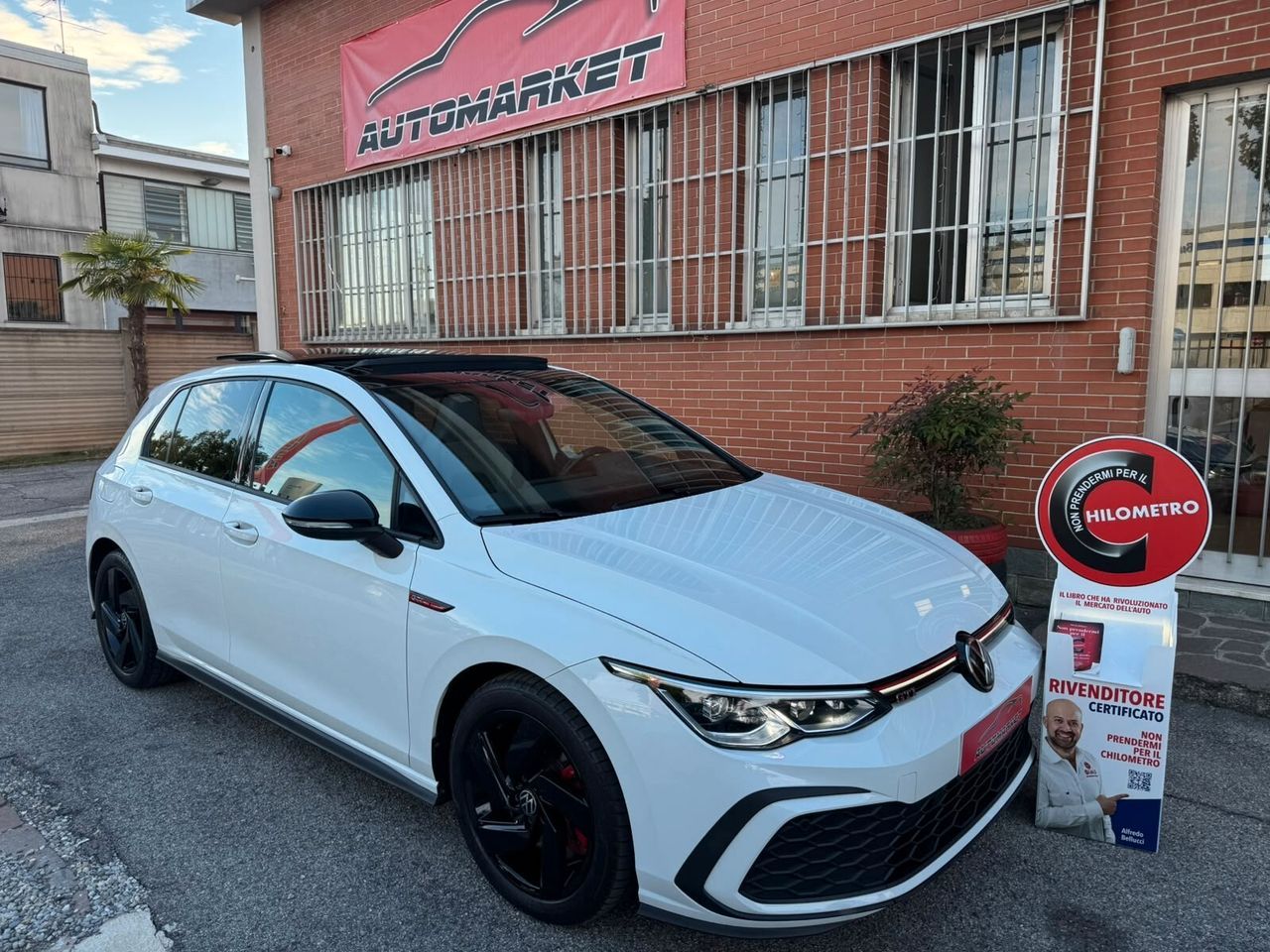Volkswagen Golf 2.0 TSI DSG GTI