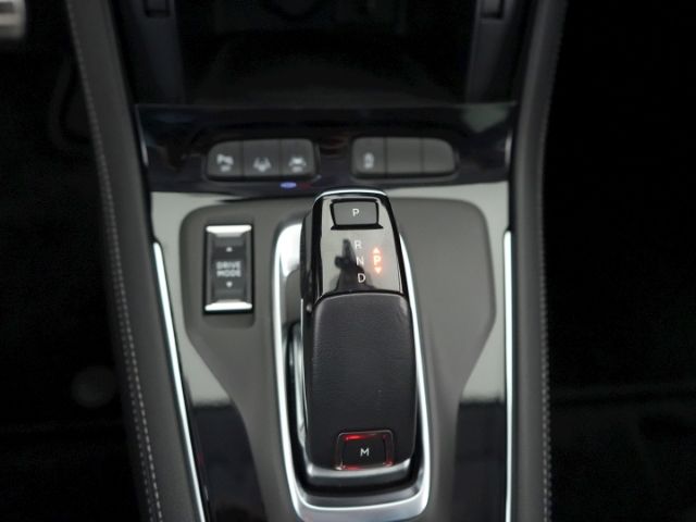 Grandland ELEGANCE AT+ANHÄNGERKUPPLUNG+LED MATRI