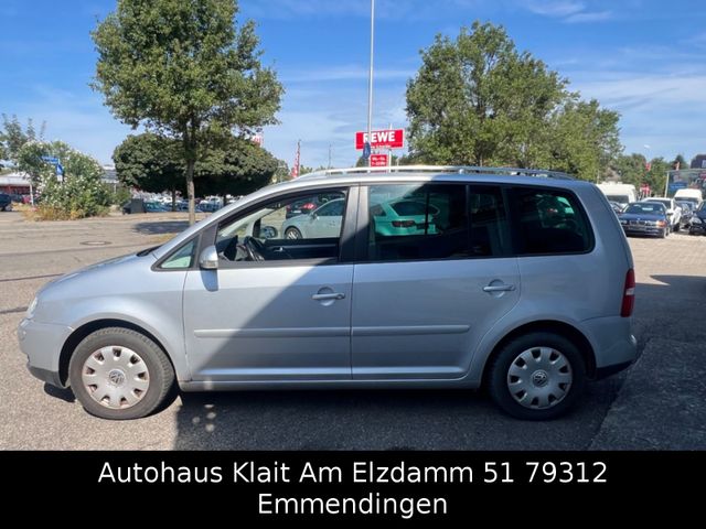 Fahrzeugabbildung Volkswagen Touran Trendline 7 Sitze Automatik Klima