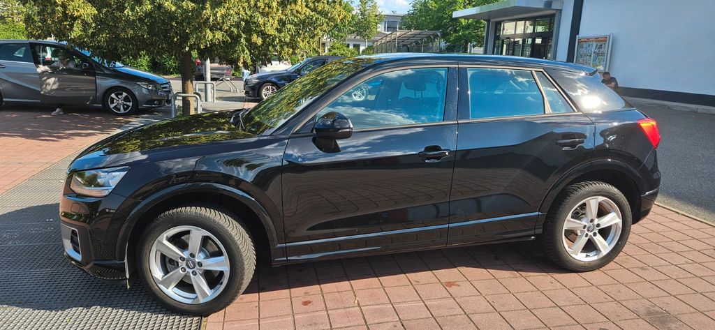 Image of Audi Q2